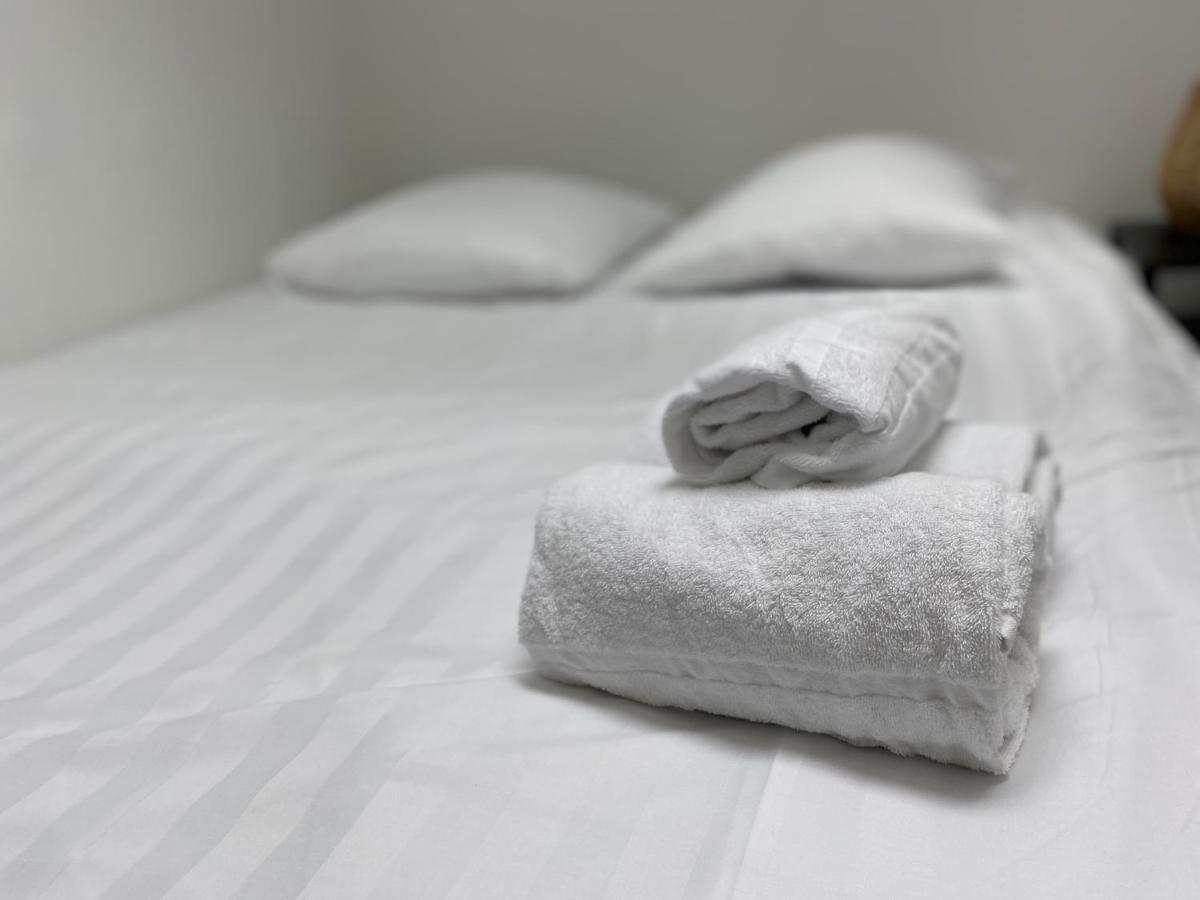 Les Cosy De Nancy - Mister Charles Sous Les Toits, Place Du Marche 4* 外观 照片